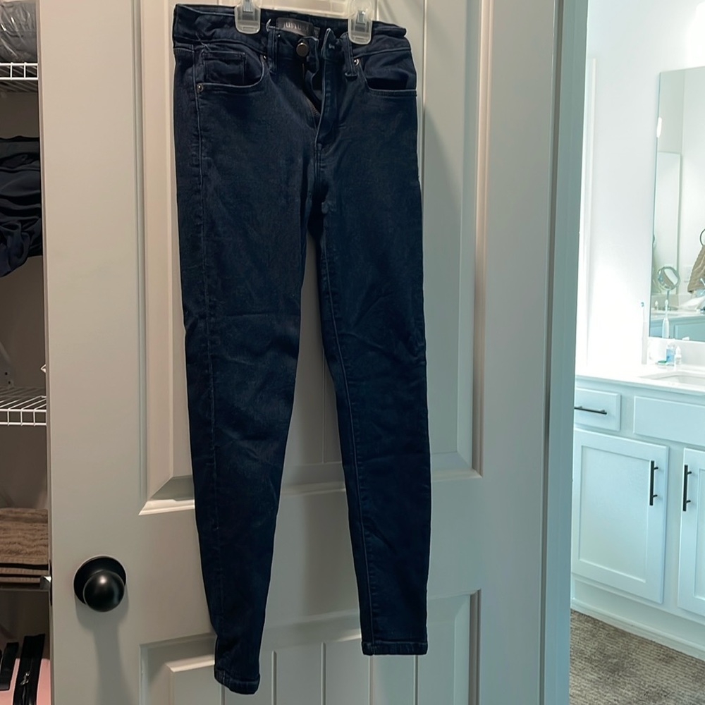 Just USA blue jeans size 25